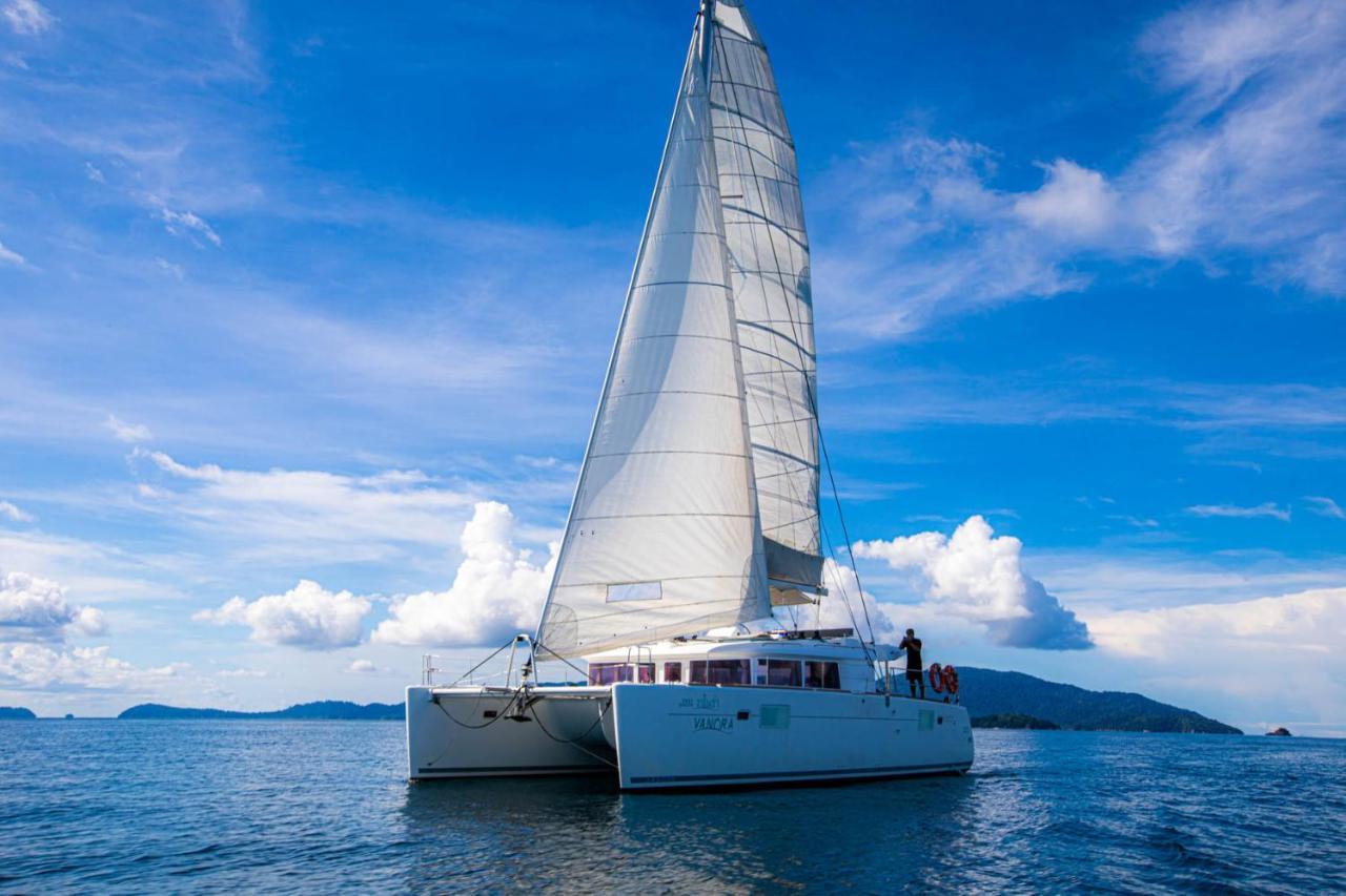 Ananya Lipe Resort Buitenkant foto