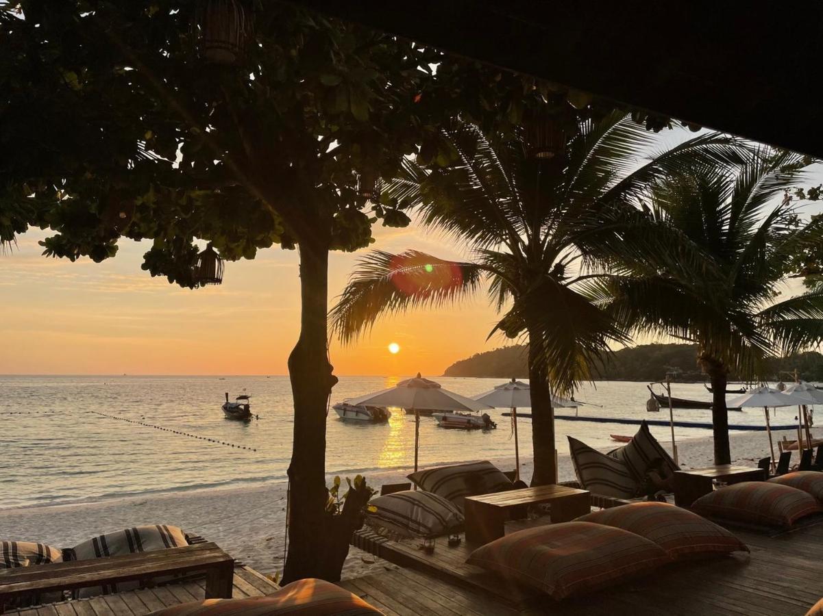 Ananya Lipe Resort Buitenkant foto